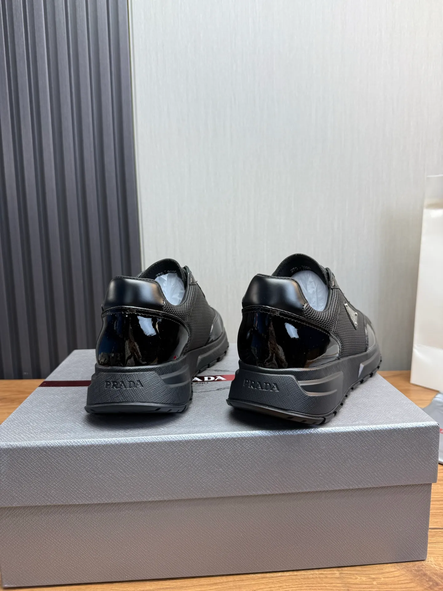 Men's shoes 💰600💰 [PRADA] Popular men's shoes shipped 👏Official website synchronized ⬆️Original cowhide fabric + cowhide lining, 1⃣️:1⃣️reproduction, original sole, 38-45 (45. Customized, non-refundable)